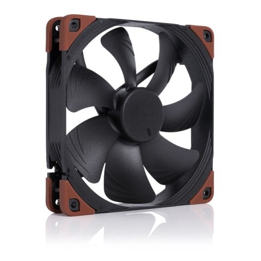 Ventilador suplementario Noctua NF-A14 industrialPPC-24V-3000 IP67 PWM 140mm 3000RPM reforzado