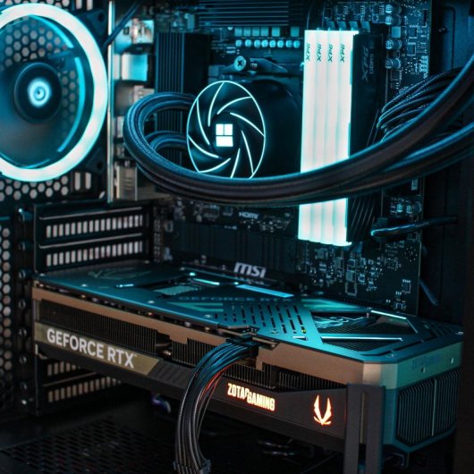 PCM Executive Magnus Intel Ultra Core 9 285K/64GB/2TB SSD/RTX 5080 16GB + Windows 11 Pro