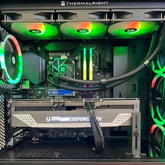 PCM Executive Imperium AMD Ryzen 7 9800X3D/64GB/2TB SSD/RTX 5080 16GB + Windows 11 Pro