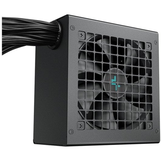 DeepCool 650W Netzteil 80 Plus Gold Zertifizierung PN650D ATX 3.1 PCIe 5.1 Ummantelte Kabel