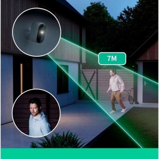 Câmera de vigilância Arlo Essential 2K Visão Noturna Interno e Externo Áudio Bidirecional e Alarme