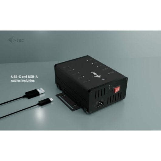 Hub in metallo i-tec a 10 porte USB-C 5 Gbps, ricarica da 15 W per porta, protezione avanzata