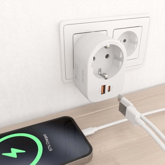 Regleta de pared Aisens 1 Schuko 1 USB-C 20W PD 3.0 1 USB-A 20W QC 3.0 GaN Blanco
