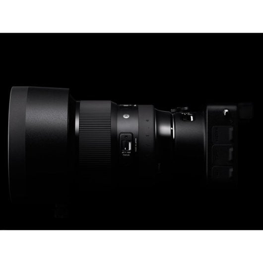 Objectif Sigma 105 mm F1.4 DG HSM Art Sony E APS-C/plein format, pare-soleil inclus