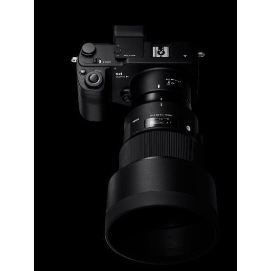 Objectif Sigma 105 mm F1.4 DG HSM Art Sony E APS-C/plein format, pare-soleil inclus