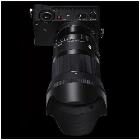 Objectif Sigma 315965 Sony E 14 éléments/11 groupes 72 mm f/0,45 m noir