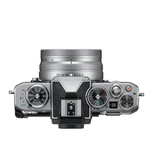 Nikon Z fc Kompakte Digitalkamera, 20,9 MP, 3-fach optischer Zoom, CMOS-Sensor, DX, 4K, Touchscreen, WLAN, Bluetooth, Retro