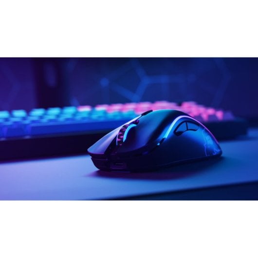 Souris Glorious Gaming sans fil 19000 DPI ergonomique noire