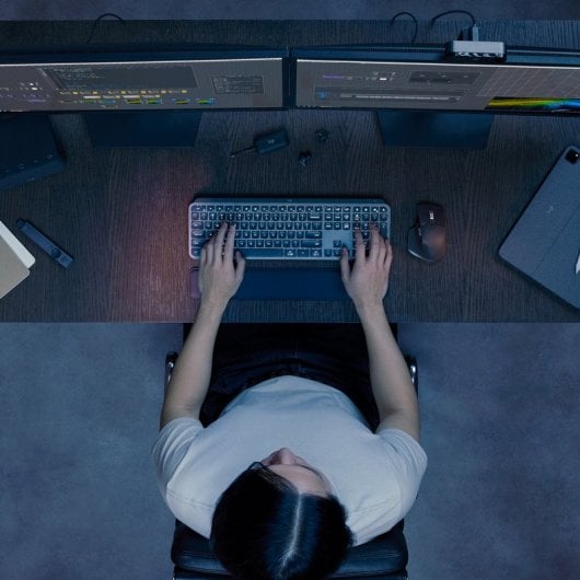 Teclado de tijera Logitech MX Keys S Layout Nórdico QWERTY Retroiluminado Inalámbrico Grafito