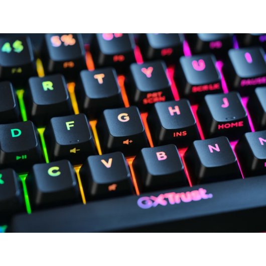 Teclado mecánico Trust GXT 867 Acira Layout ES retroiluminado RGB 60%