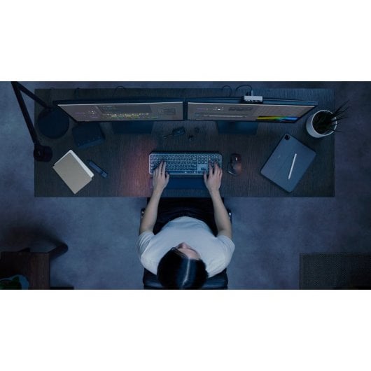 Teclado de tijera Logitech MX Keys S Layout QWERTZ inalámbrico retroiluminado grafito