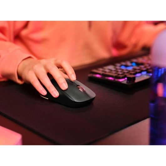 Ratón Trust inalámbrico 25600 DPI RGB 6 botones recargable teflón programable