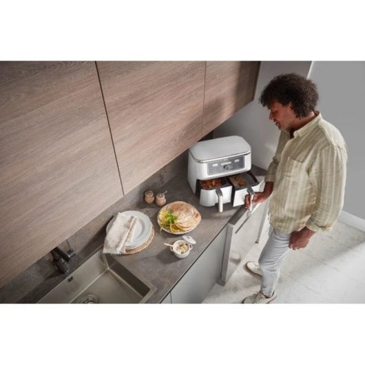 Friteuse à air Ninja AF400EU 9,5L 2470W avec double zone et 6 modes de cuisson