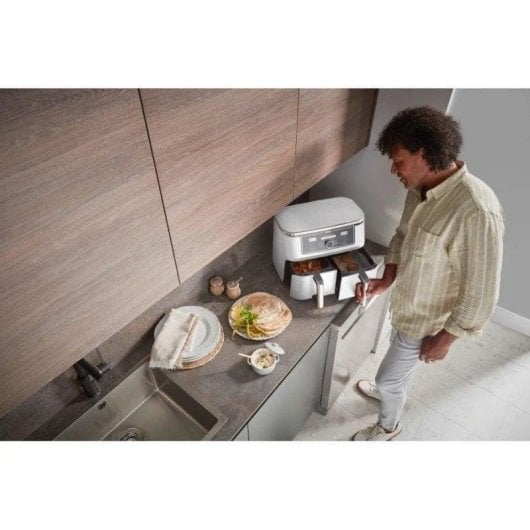 Fritadeira de Ar Ninja AF400EUWH 9.5L 2470W Dupla Zona Temporizador 6 Programas