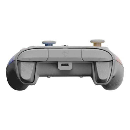 Gamepad Alámbrico Gris Retroiluminación LED RGB USB-C 3m Compatible PC y Xbox