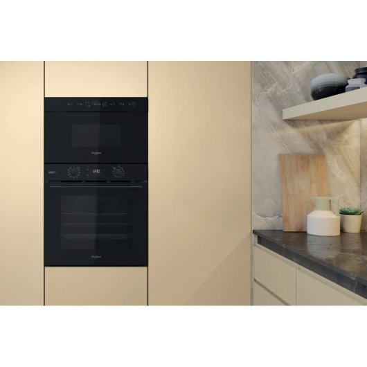 Micro-ondas Whirlpool MBNA920B 22L 750W com Grill LCD Integrável 4 Potências