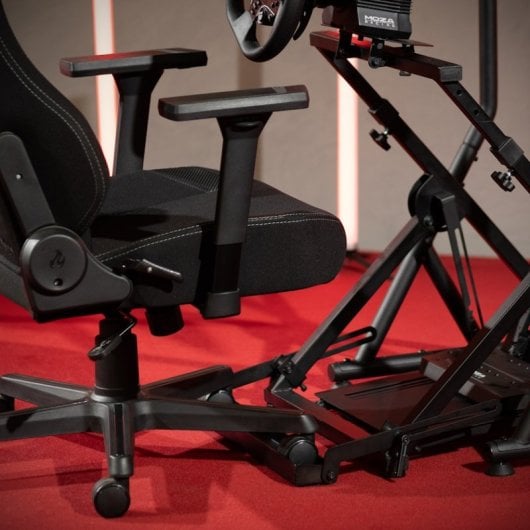 Supporto pieghevole per cabina di guida Nitro Concepts C-Racer per set di simulazione di corse, nero