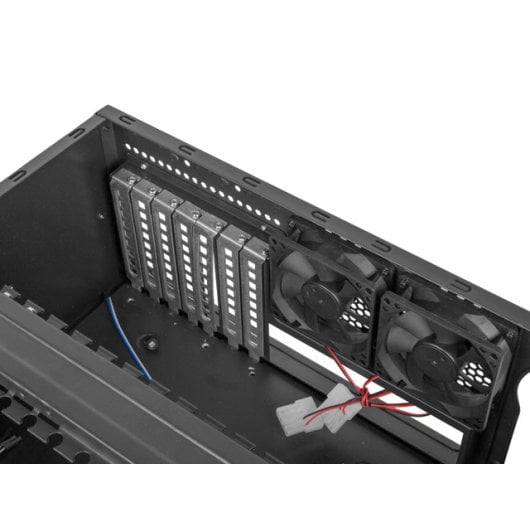 Chasis Rack 4U Lanberg SC01-4504-10B 3 Ventiladores 7 Bahías 19" Negro Acero