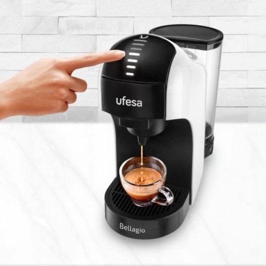 Cafetera Multicápsula Ufesa Bellagio 3 en 1 15 bares 1400W control táctil blanco