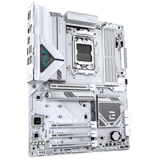 Placa Base Gigabyte B850 ATX AM5 B850 EAGLE ICE 8+2+2 fases DDR5 PCIe 5.0 LAN 2.5GbE