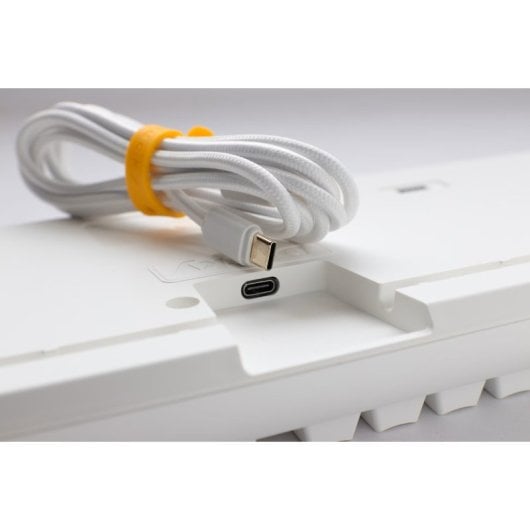 Teclado Mecânico Ducky One 3 Classic Full-Size Hot-Swap RGB MX-Red Branco