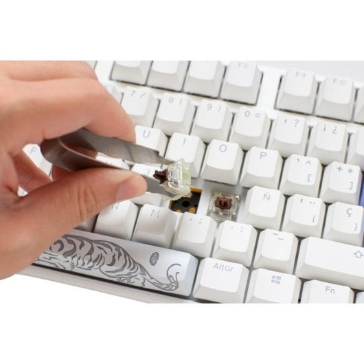 Teclado Mecânico Ducky One 3 Classic Full-Size Hot-Swap RGB MX-Red Branco