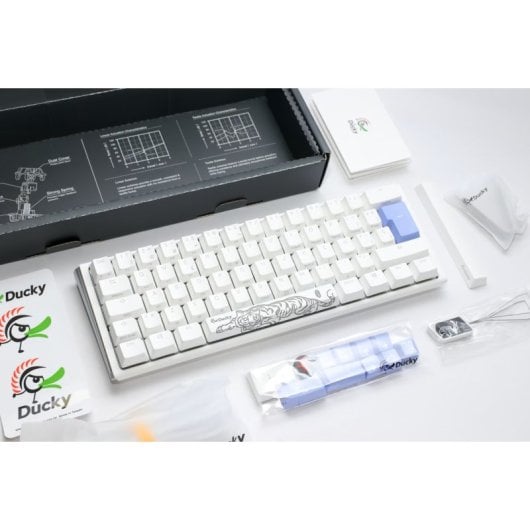 Teclado mecânico Ducky One 3 Classic Mini 60% RGB Hot-Swap MX-Clear White
