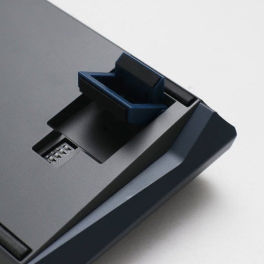 Tastiera meccanica completa Ducky Cherry MX2A Red Layout ES RGB con USB-C hot-swap