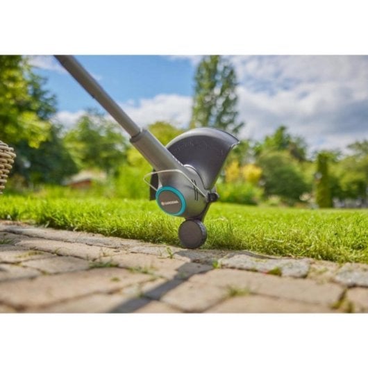 Gardena EasyTrim 2518V Rasentrimmer D-Griff 25 cm 1,6 mm Draht 1,7 kg Akku