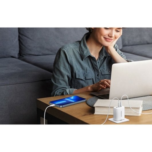 Cargador UGREEN CD275 65W 2x USB-C 1x USB Blanc