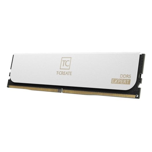 Memoria RAM Team Group 32GB DDR5 6000MHz CTCWD532G6000HC38GDC01