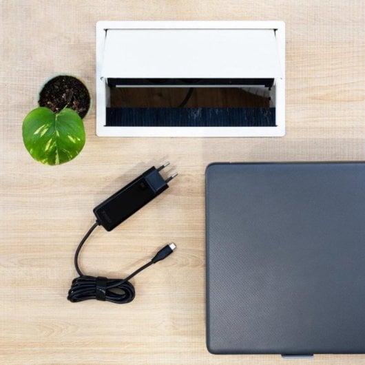 Ladegerät TooQ TQLC-USBCGAN90PD-C GaN USB-C 90W Schwarz Ladegerät TooQ TQLC-USBCGAN90PD-C GaN USB-C 90W Schwarz