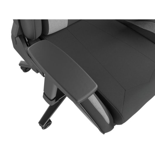 Silla gaming Genesis Nitro 720 tela transpirable, reclinable, 150kg, 3D brazos, altura ajustable
