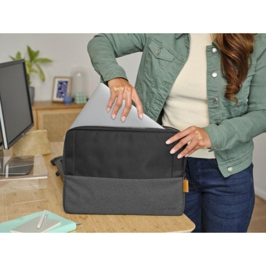Funda Trust Lisboa 16" Ecológica Negra con Interior Acolchado
