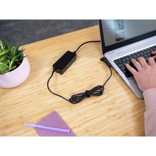 Adaptateur Trust Primo 21904 Universel 45W 6 Connecteurs Protection Intelligente