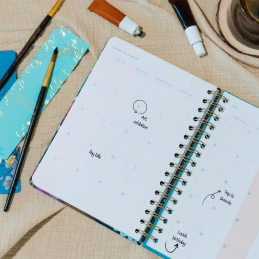 Agenda Scolaire PcComponentes A5 12 Mois Couverture Rigide Multi-Langue