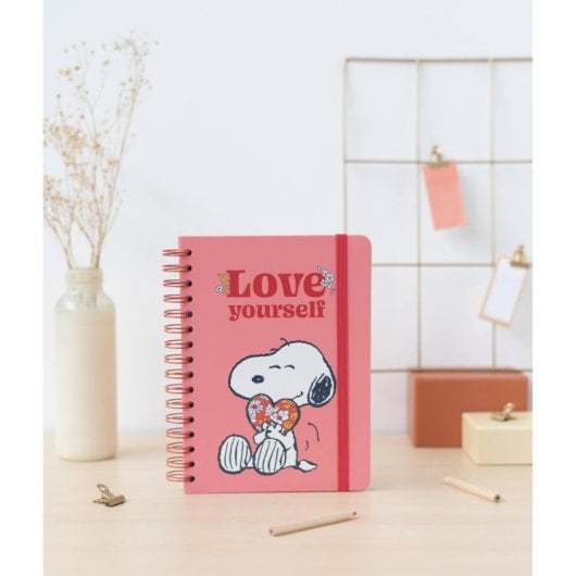 Caderno A5 Snoopy Love Yourself