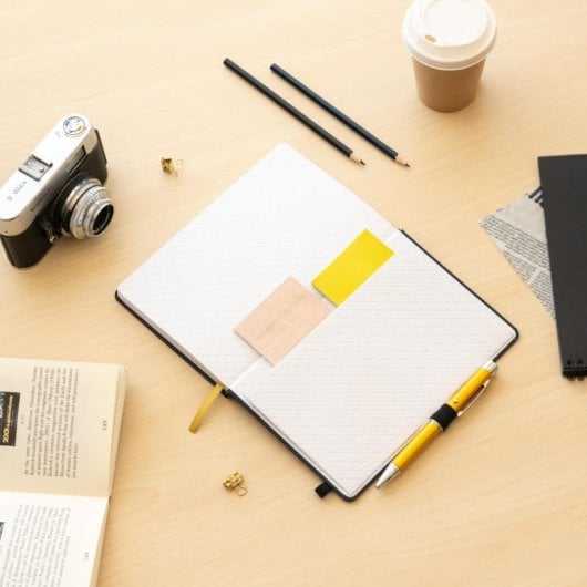 Cuaderno Premium A5 Con Boligrafo Proyector Real Madrid