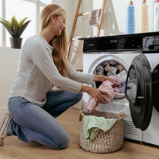 Asciugatrice a pompa di calore Cecotec Bolero DressCode Dry 8400 Max+ 8kg Classe energetica E FullTouch Silence