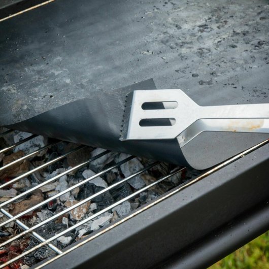 Innovagoods Ig827755 Pack Barbacoa Plegable De Acero Inoxidable Para Carbón Y Esterilla Para Horno Y Barbacoa 40 X 33 Cm