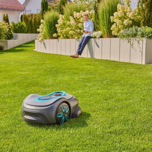 Corta-relva robot Gardena Smart Sileno Max 1200 m² cinzento – 19902-26