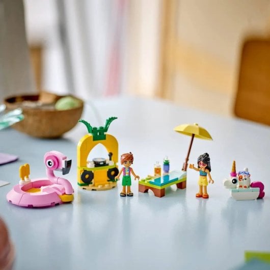 Festa na Piscina Lego Friends Unicórnio e Flamingo - 42658