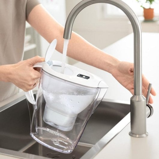 Jarra filtradora BRITA Marella 2,4L Azul Transparente Maxtra Pro 2 Cartuchos Apta Lavavajillas