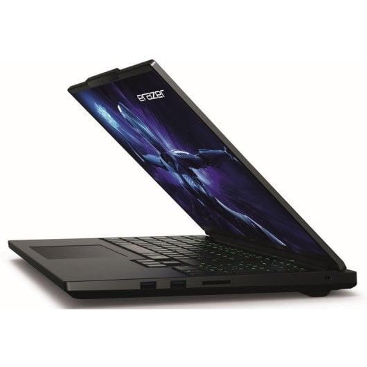 Medion Erazer Major 16 X1 MD62735 Intel Core Ultra 9 275HX/32GB/2TB SSD/RTX 5070/16"