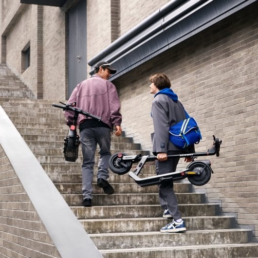Patinete eléctrico Segway Ninebot E3 Pro 25km/h 55km autonomía 400W Gris Plegable