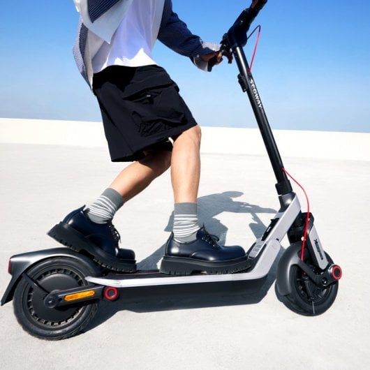 Patinete eléctrico Segway Ninebot E3 Pro 25km/h 55km autonomía 400W Gris Plegable