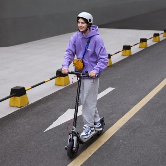 Patinete eléctrico Segway Ninebot E3 400W Plegable 45km autonomía Pantalla Negro/Gris