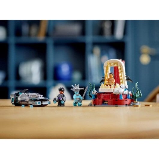 Set LEGO Marvel King Namor's Throne Room 76213 Submarino Skirmisher Minifiguras Shuri Attuma King Namor