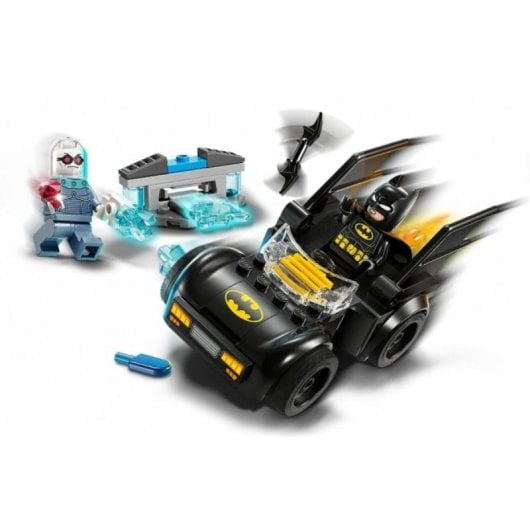 Set LEGO DC Super Heroes Batman 76301 Batmóvil y Mr. Freeze para construcción creativa