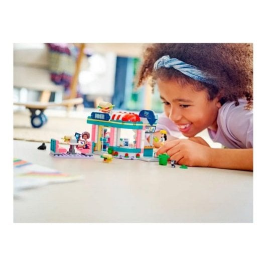 LEGO Friends Le restaurant du centre-ville de Heartlake City 41728 Créativité et jeu de rôle
